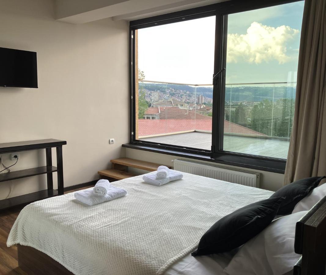 וליקו טורנובו Tarnovo Studios City Center מראה חיצוני תמונה
