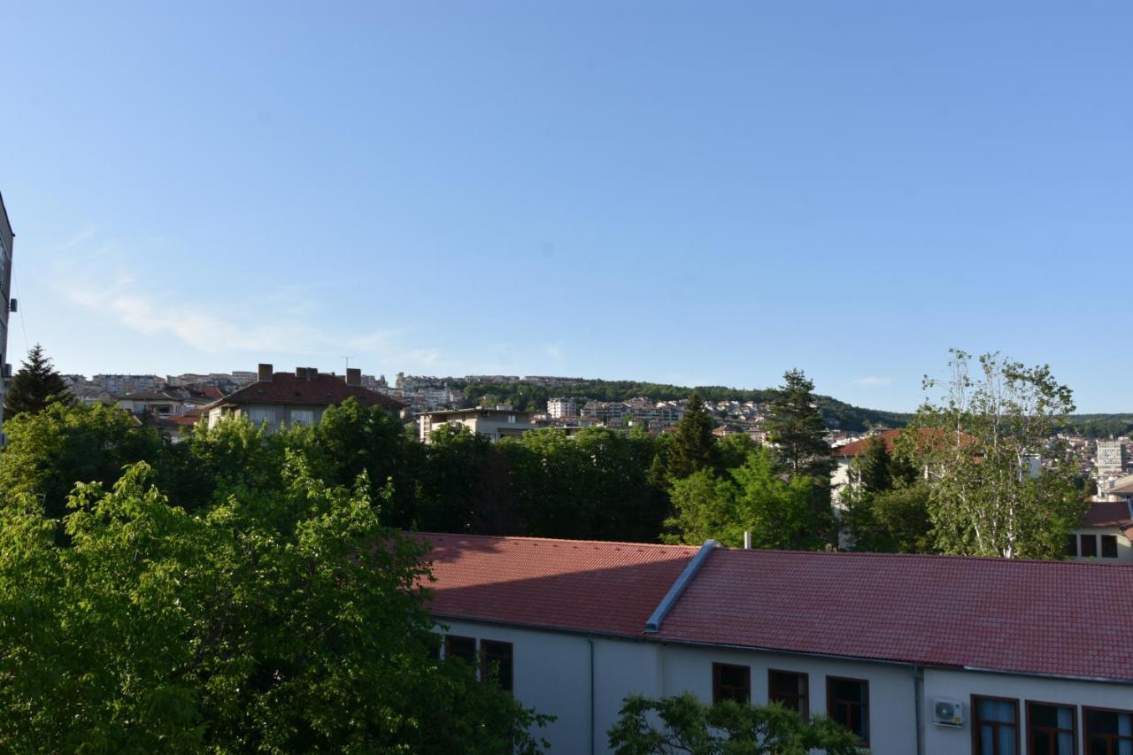וליקו טורנובו Tarnovo Studios City Center מראה חיצוני תמונה