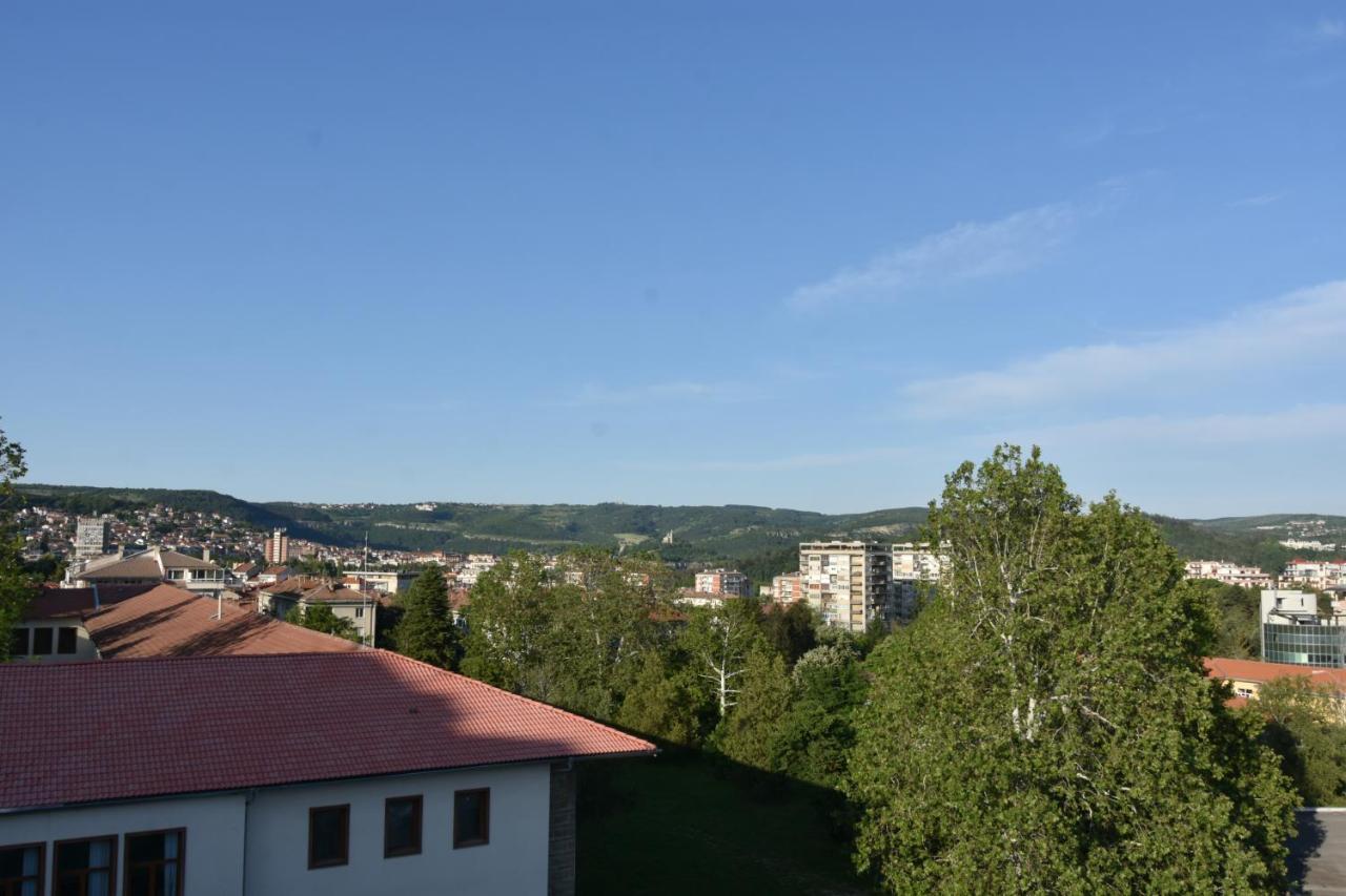 וליקו טורנובו Tarnovo Studios City Center מראה חיצוני תמונה